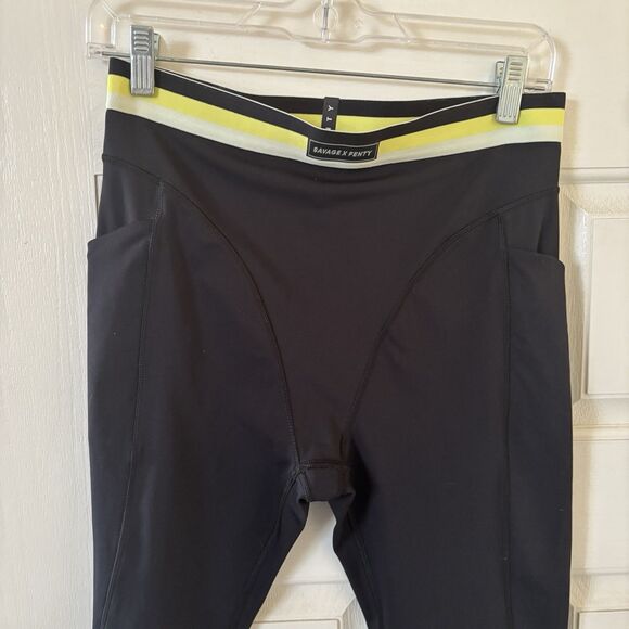 Savage Fenty Womens Legging Size XS Black Yellow High Waist Yoga Athleisure Run - Picture 3 of 9